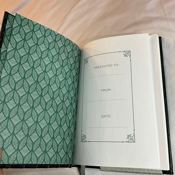 NWT The Nehemiah Code ~ It’s Never Too Late for a New Beginning ~ O.S. Hawkins - Picture 5 of 8